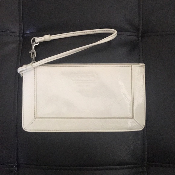 Coach Handbags - Authentic coach clutch